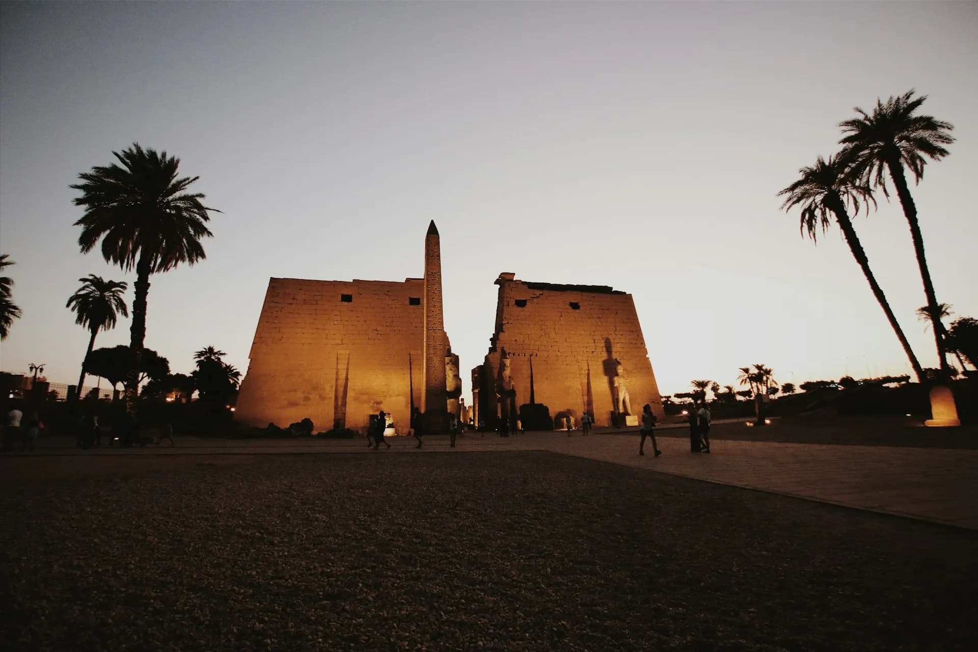 Luxor Monthly Climate